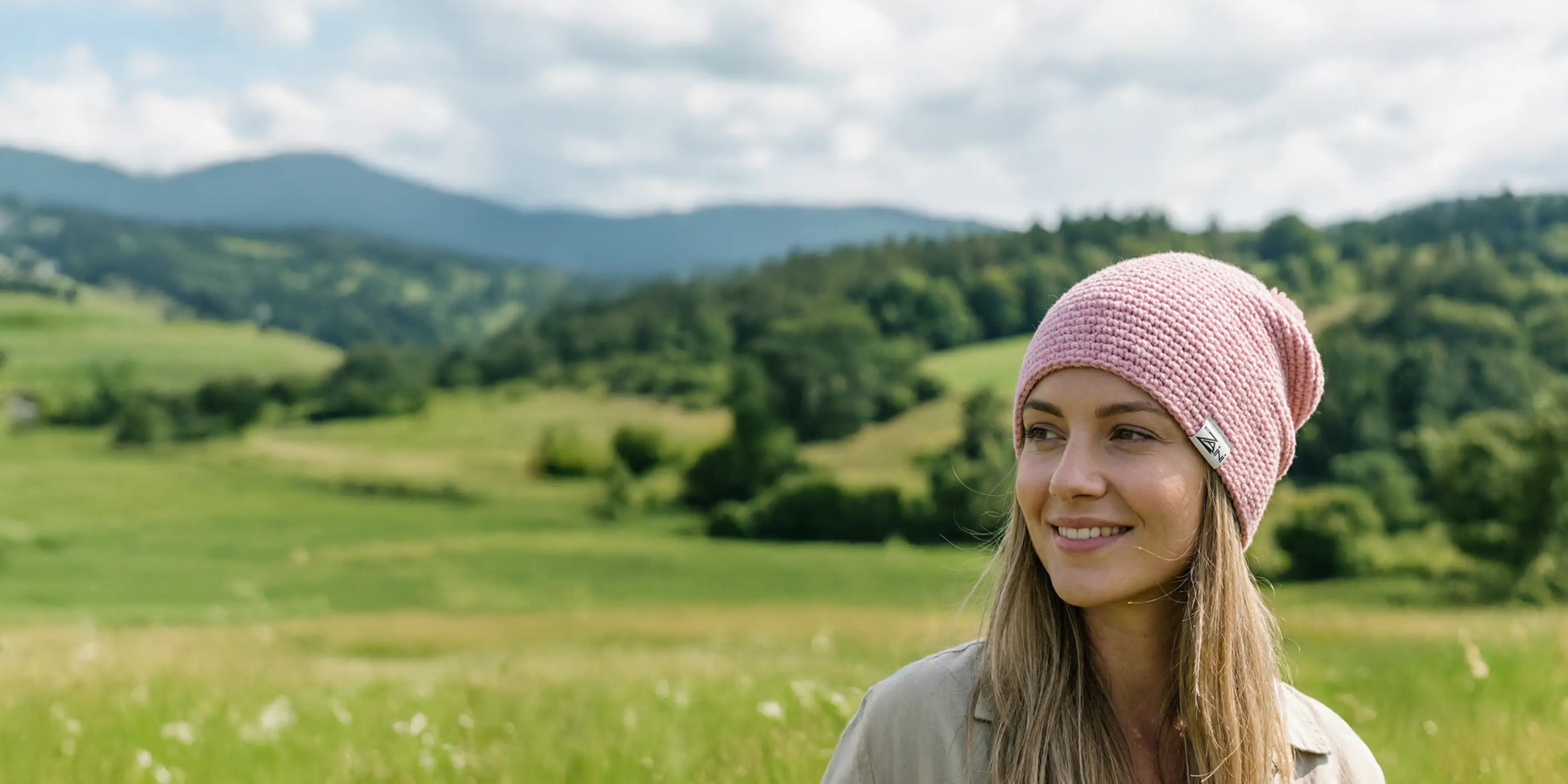 woman wearing pink hat